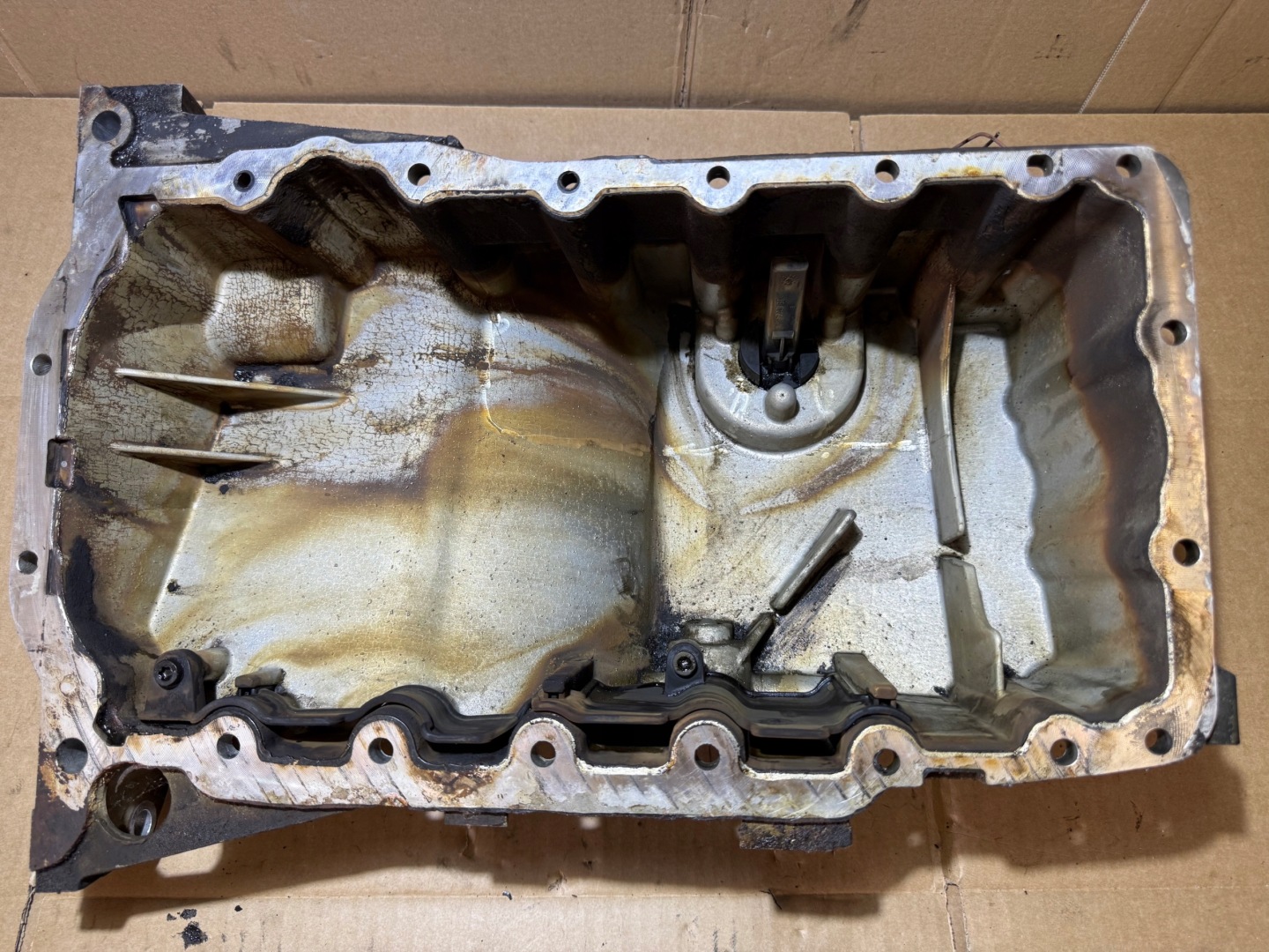 AUDI 2.0 TFSI BPJ Ölwanne 06B103603AS