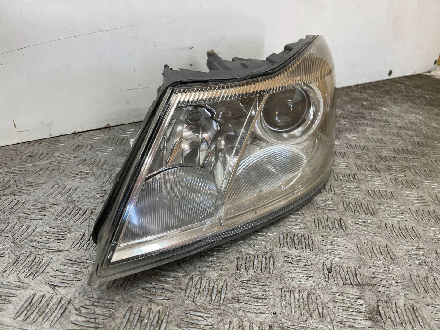 REFLEKTOR light front front left SKODA OCTAVIA 2 II LIFT 08