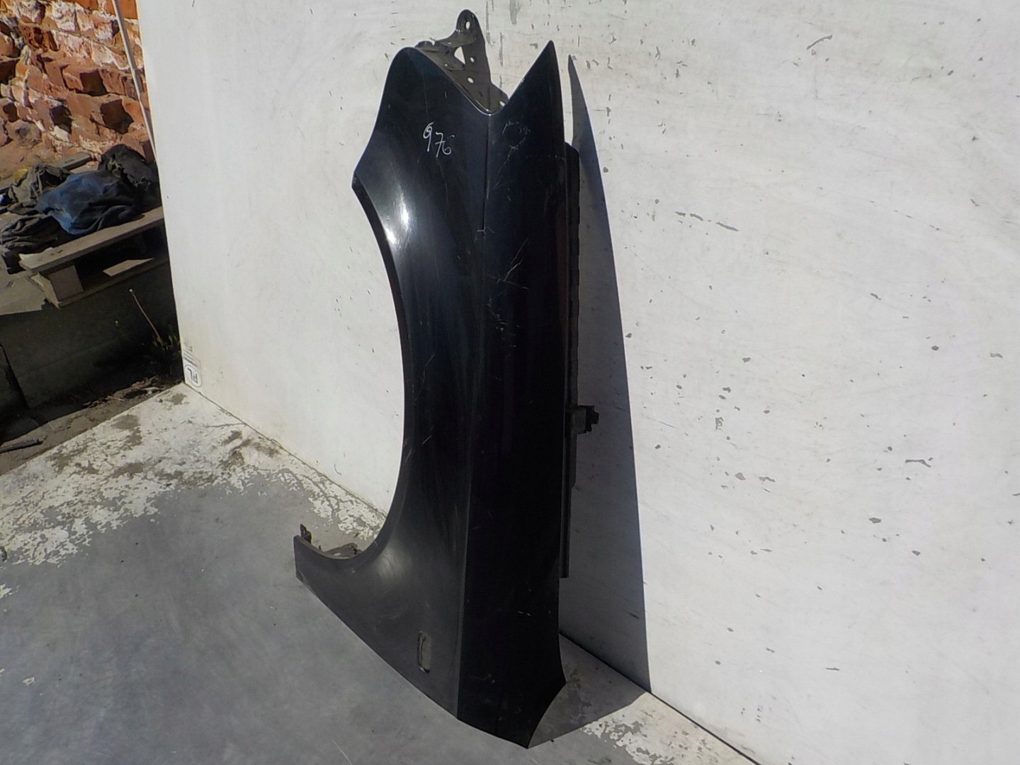 976 AUDI A4 B7 fender left front front