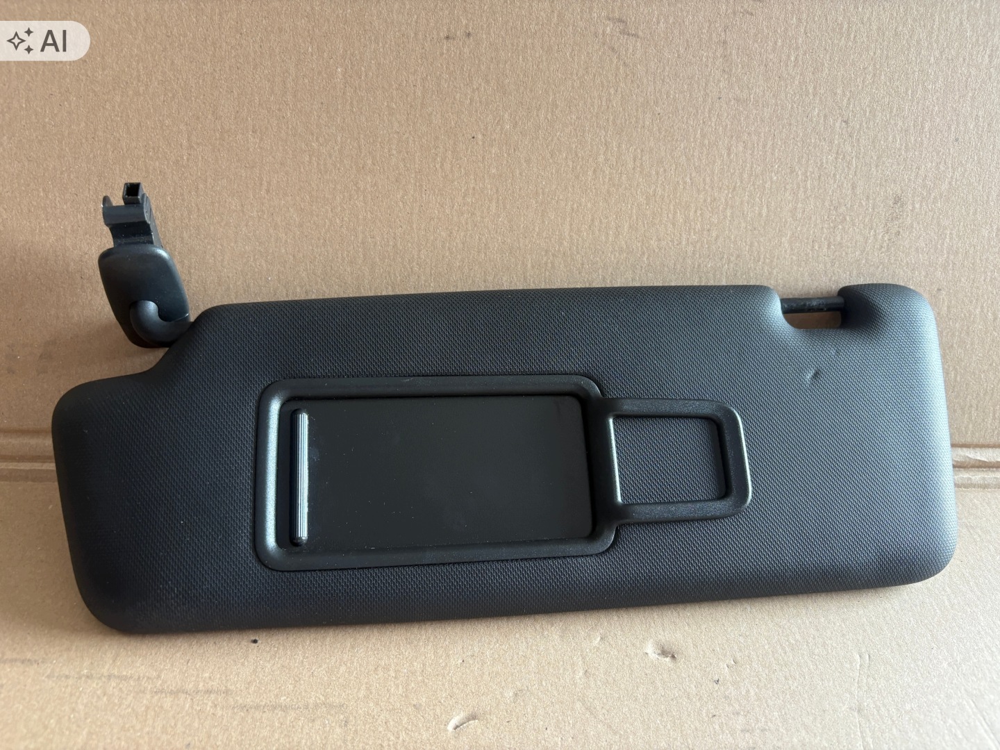 AUDI Q3 visor left 8K0857551