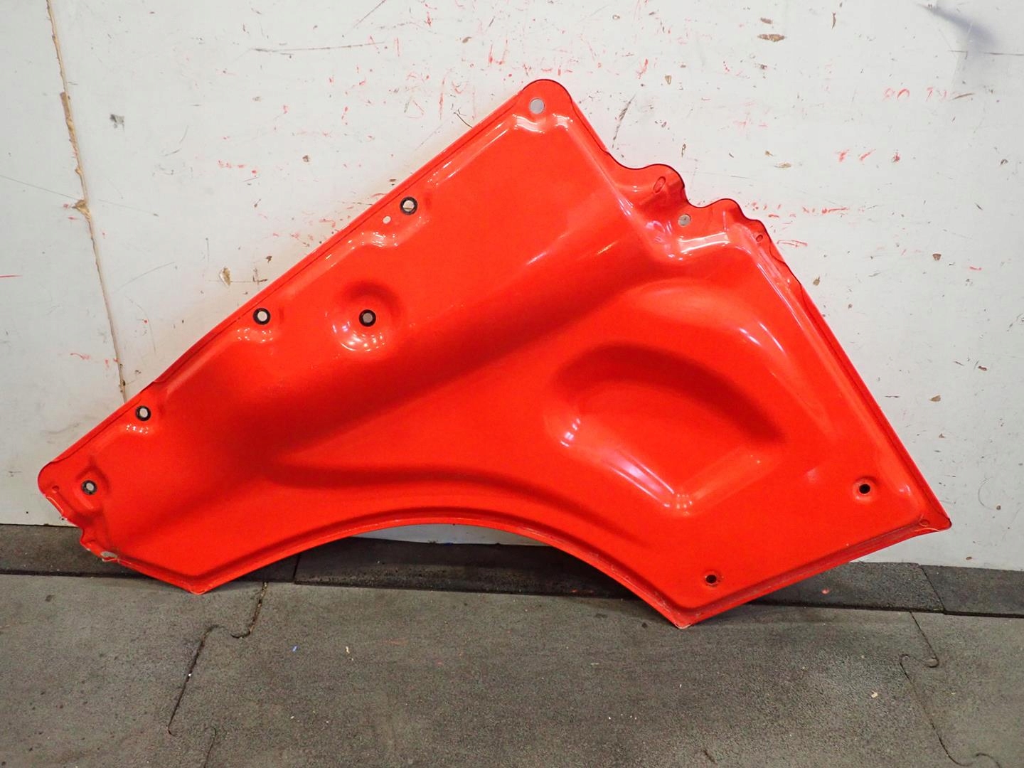 fender front front left przedluzenie door VOLVO FH4
