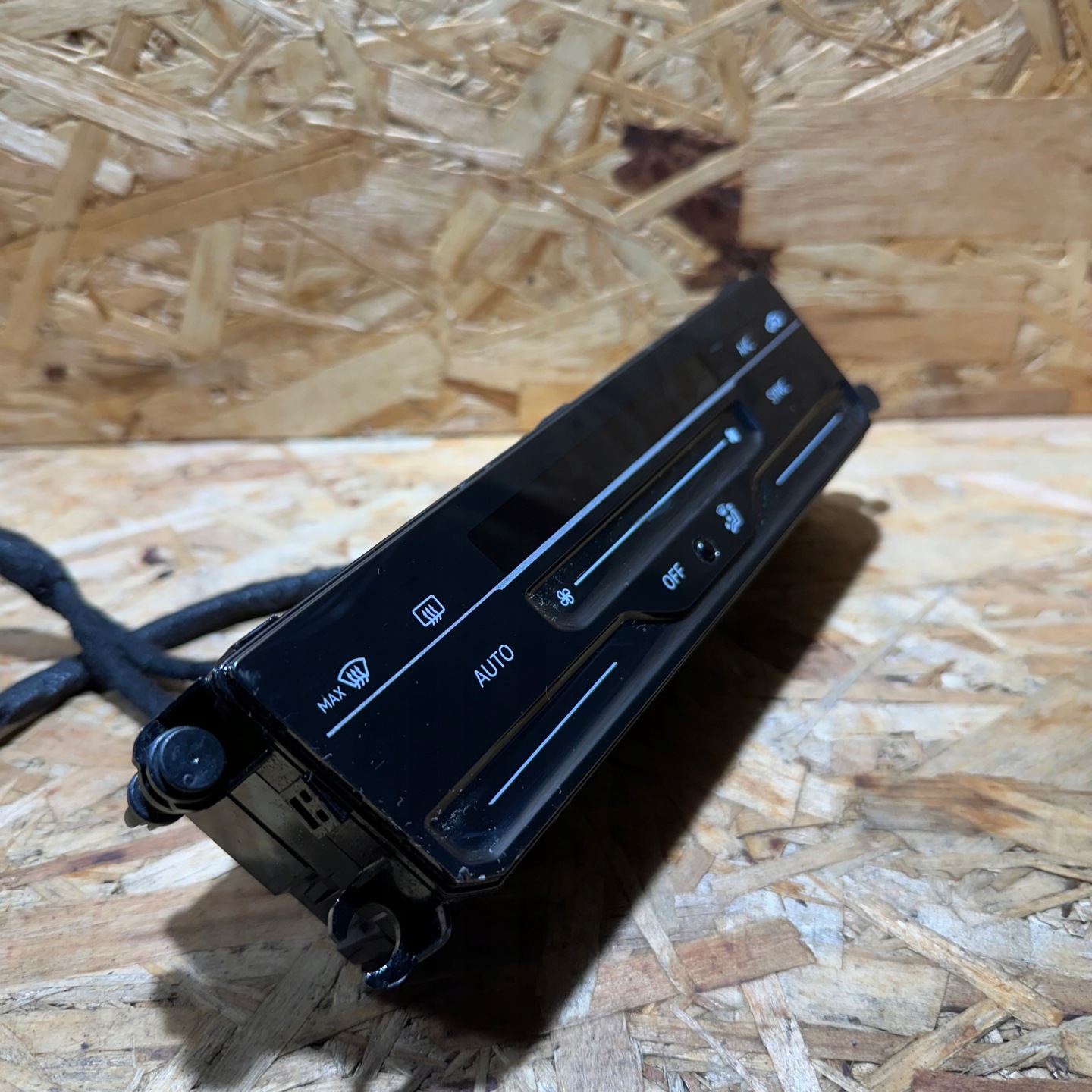 control air conditioning control panel VW POLO LIFT 2G0