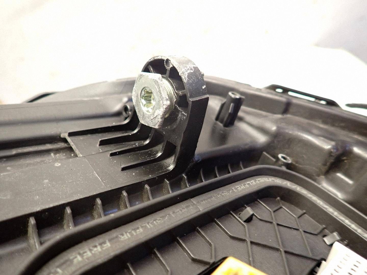 light front front right MERCEDES E-KLASA W213 LIFT 2020- A2139068409