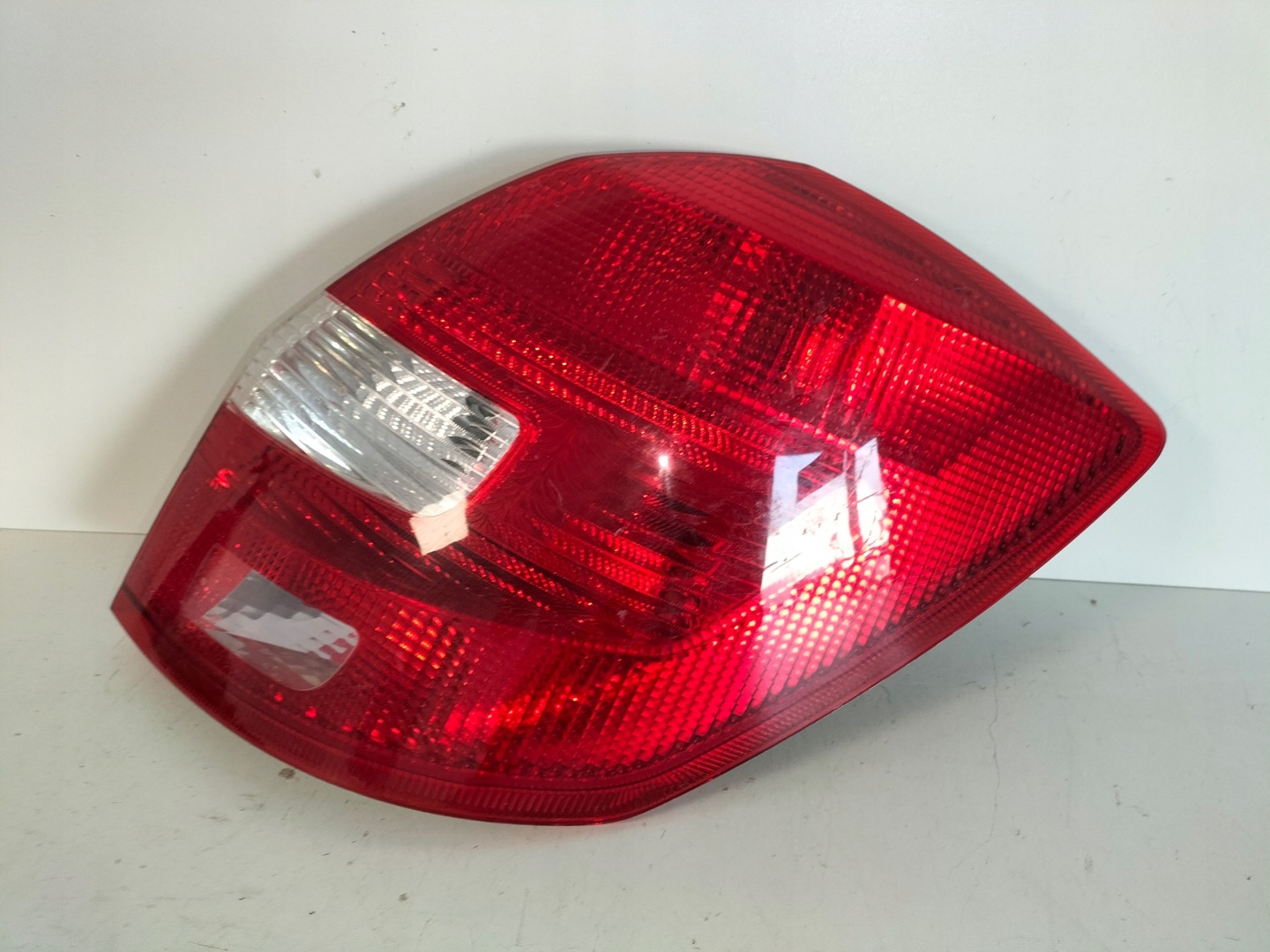 light rear rear part right SKODA FABIA II 07-14 HB KOMBI