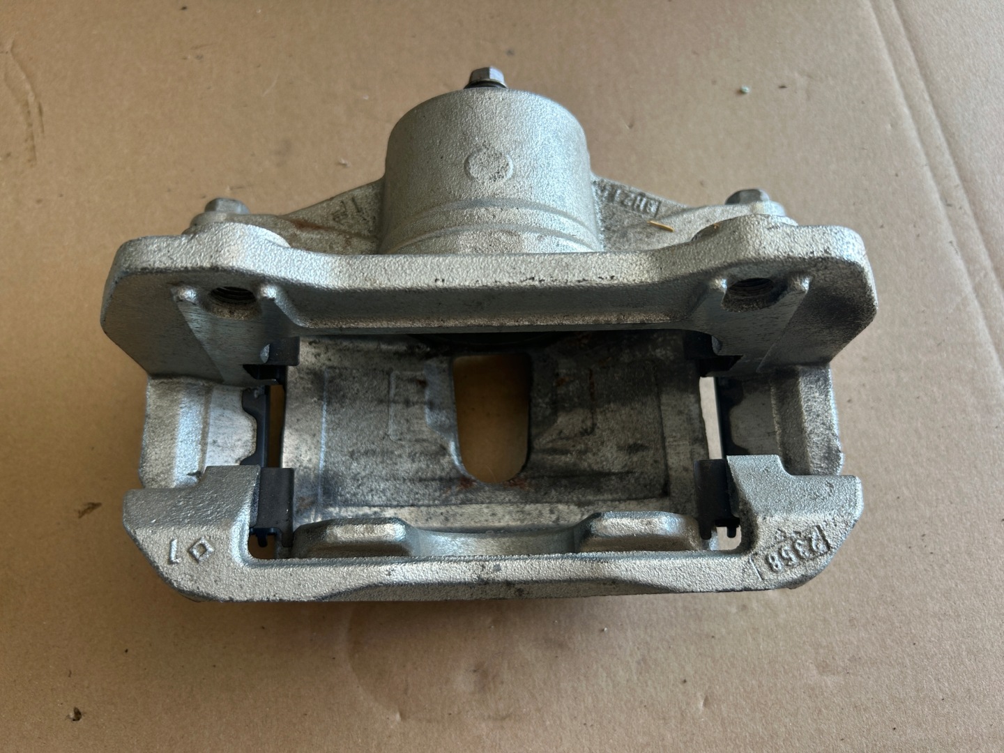 KIA CEED III caliper brake left front