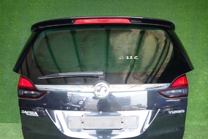 OPEL ZAFIRA C boot doors rear part