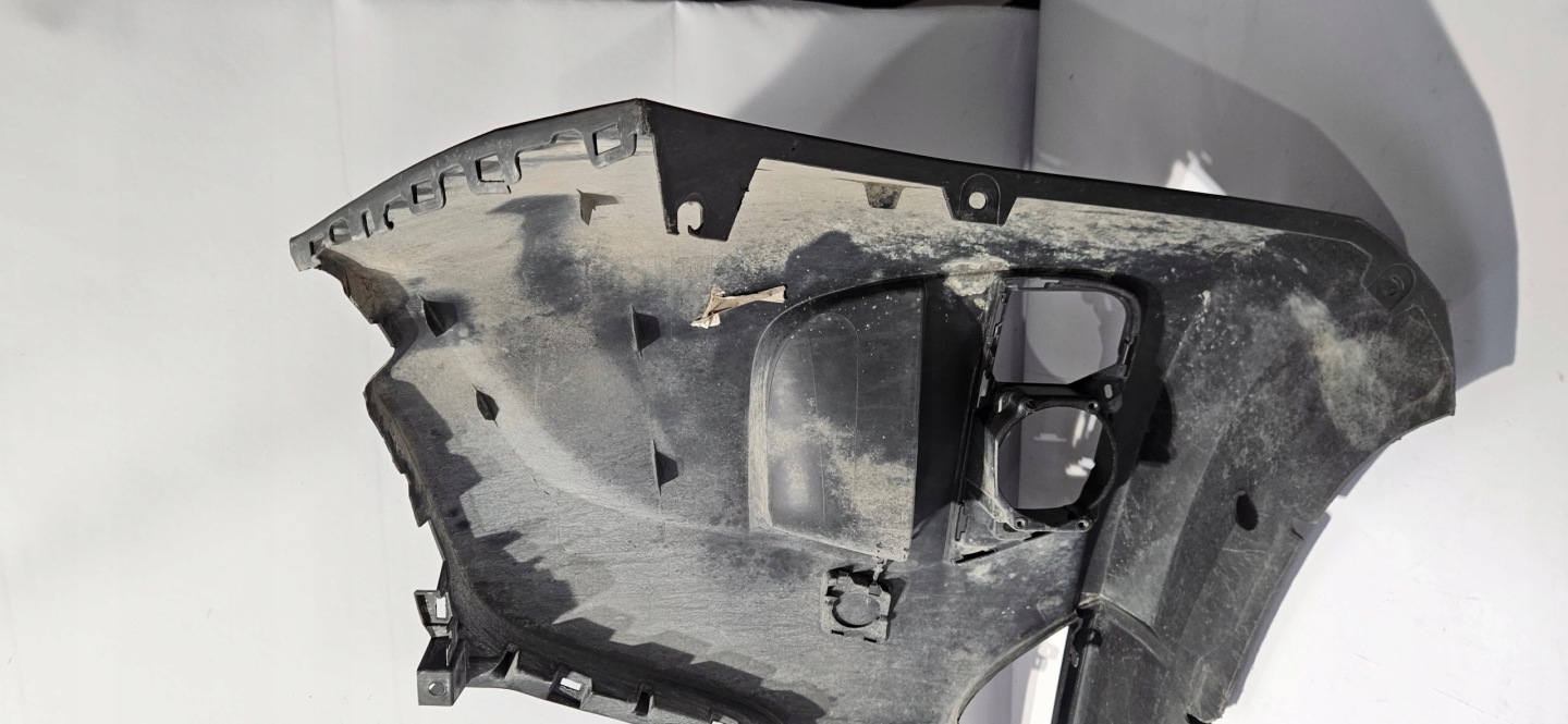 front bumper RENAULT MASTER IV 19- original 620228205R
