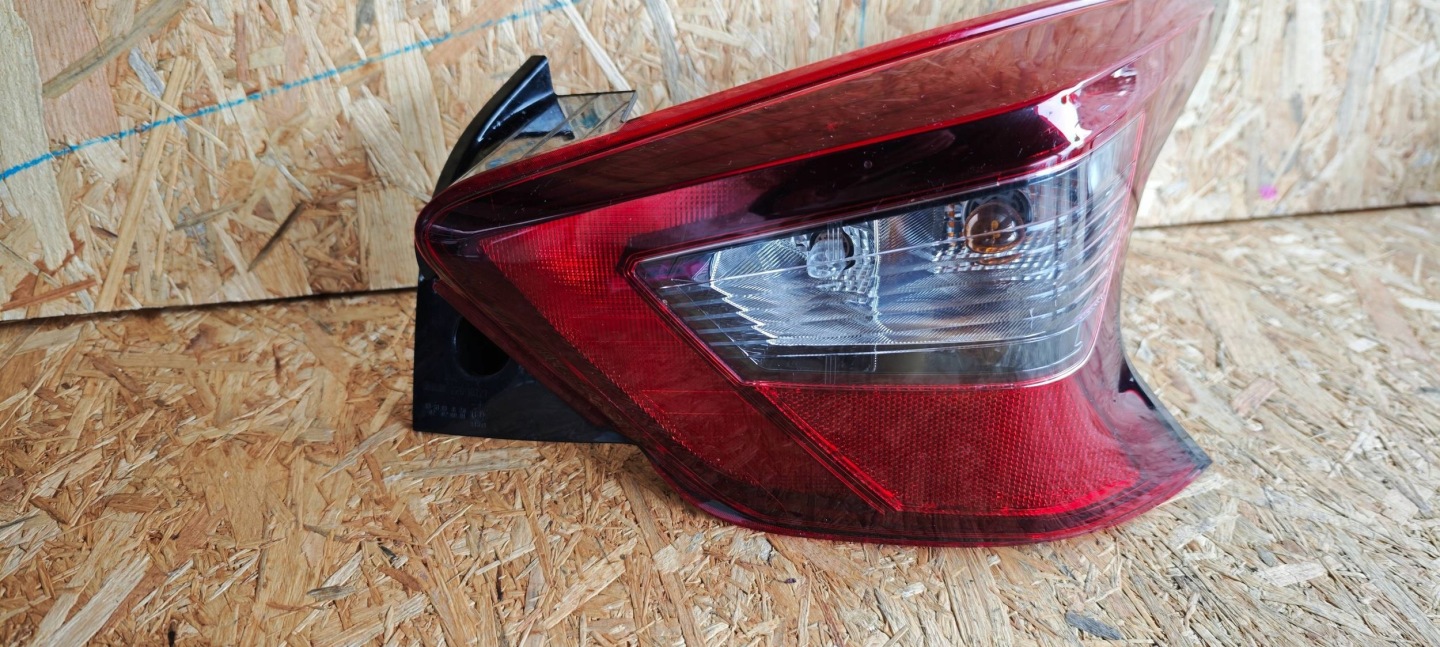 light rear rear part side right Nissan Micra K14