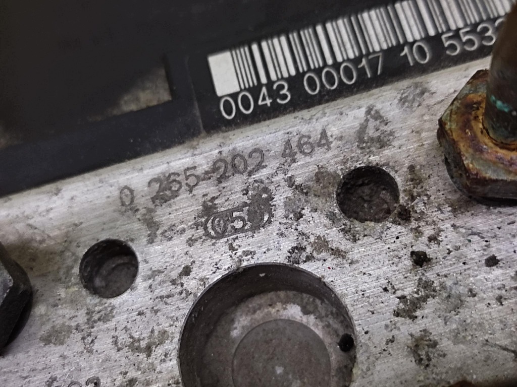 MERCEDES E-KLASA pump ABS 0265202464