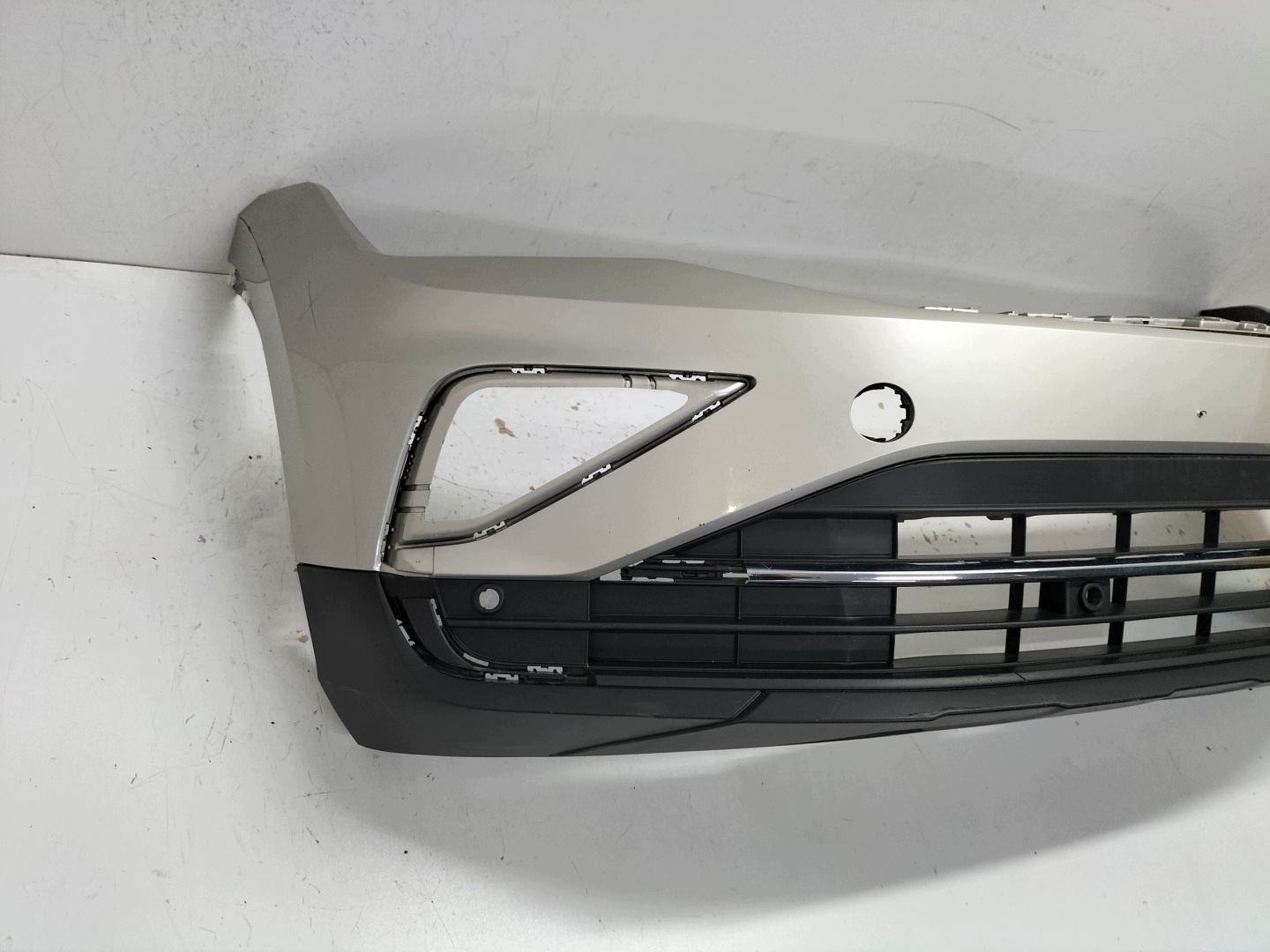 front bumper front VW TIGUAN II 5NA LIFT 20- wersja without washers ,