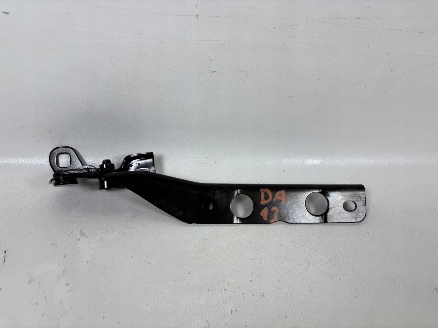 Citroen C4 Grand Picasso II hinge bonnets left 9676115180
