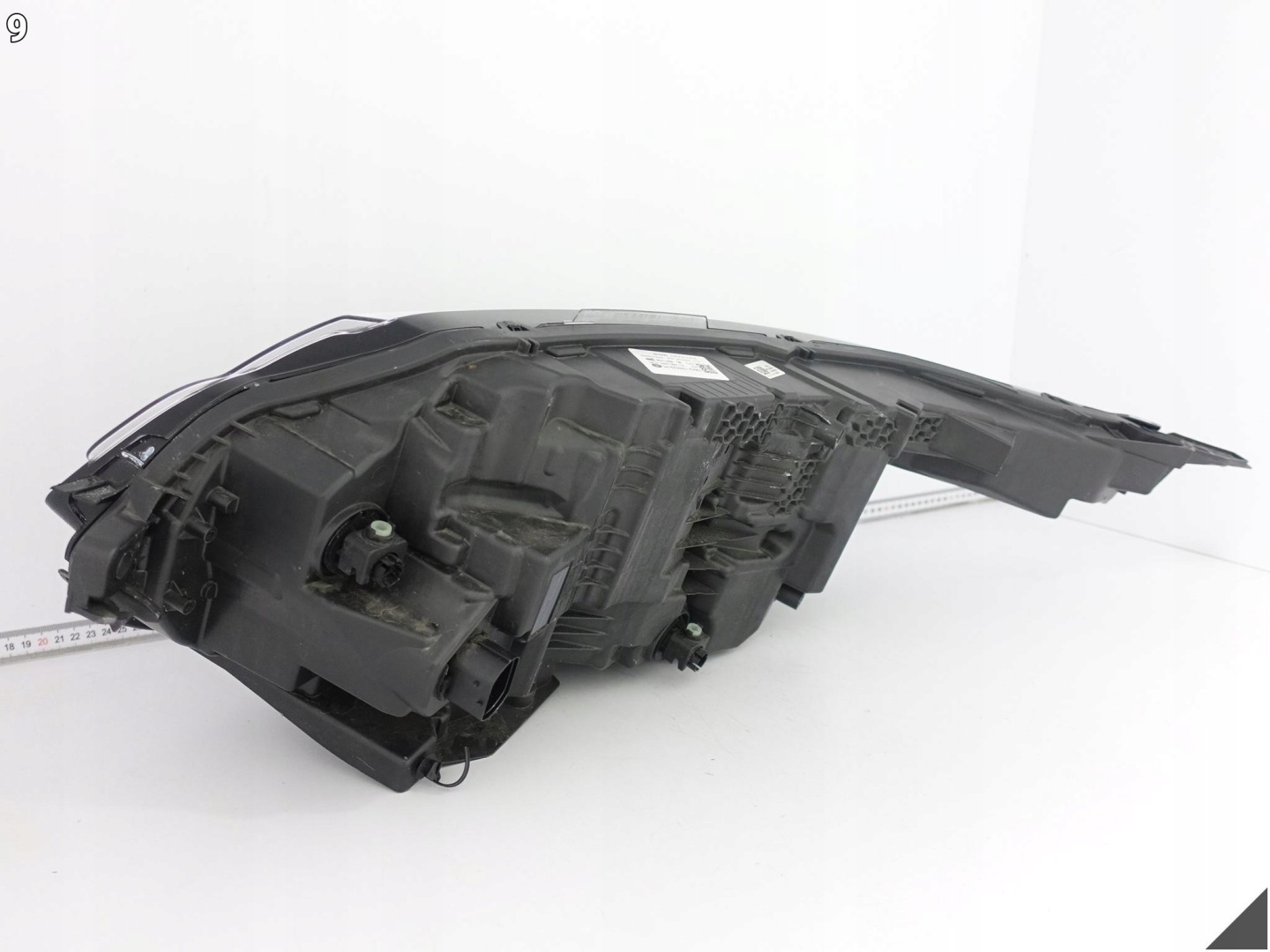 RANGE ROVER VELAR L560 24MY LIFT 20- light FULL LED right front EUROPA