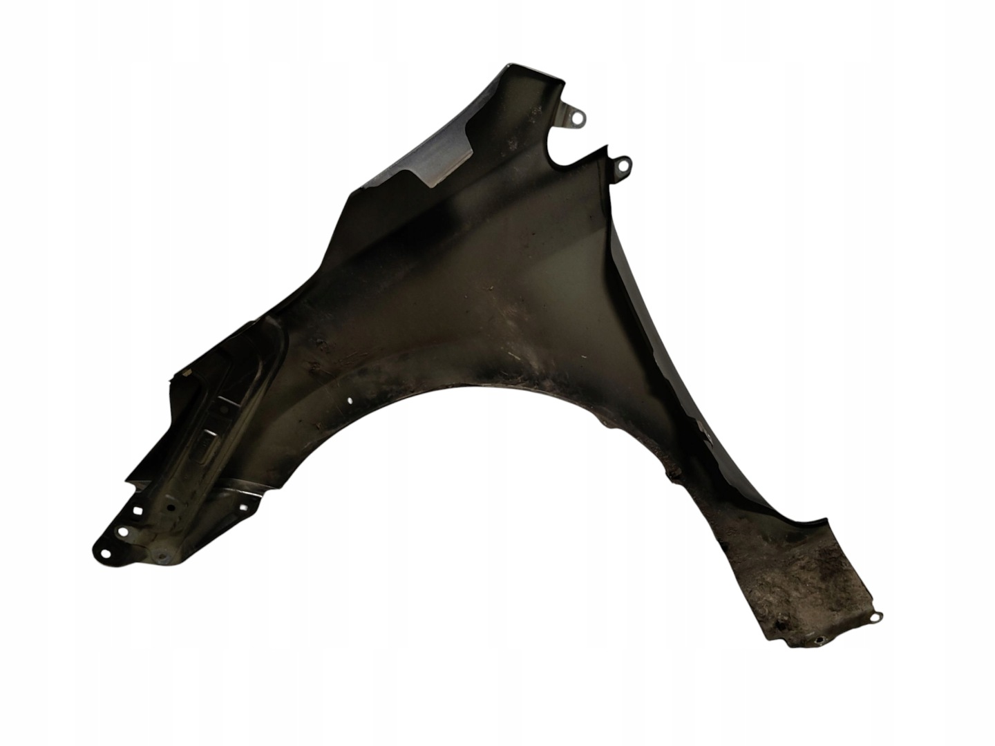 fender right front front TOYOTA COROLLA E18 LAK: 1G3 (13-16)