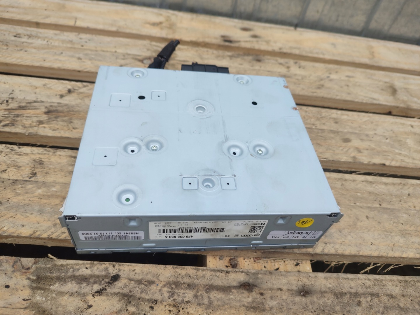 module amplifier RADIA TUNER AUDI Q5 8R A4 B8 A5 8T A6 C6 4F0035053A