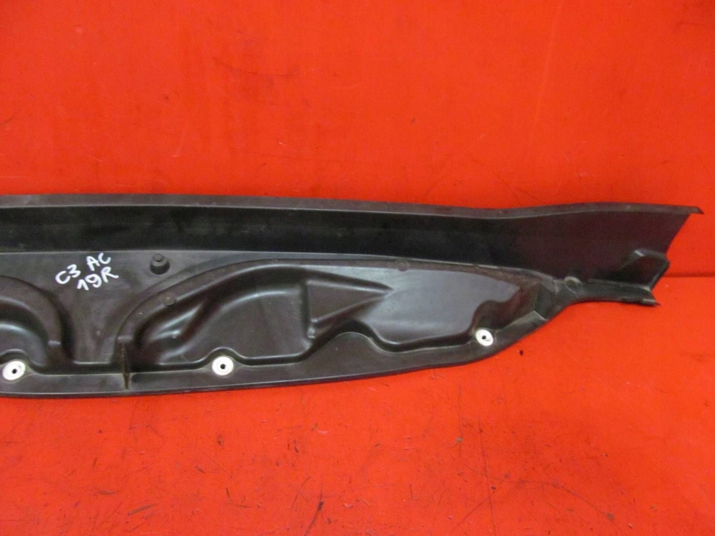 CITROEN C3 AIRCROSS 2R torpedo lower plastic EUROPA