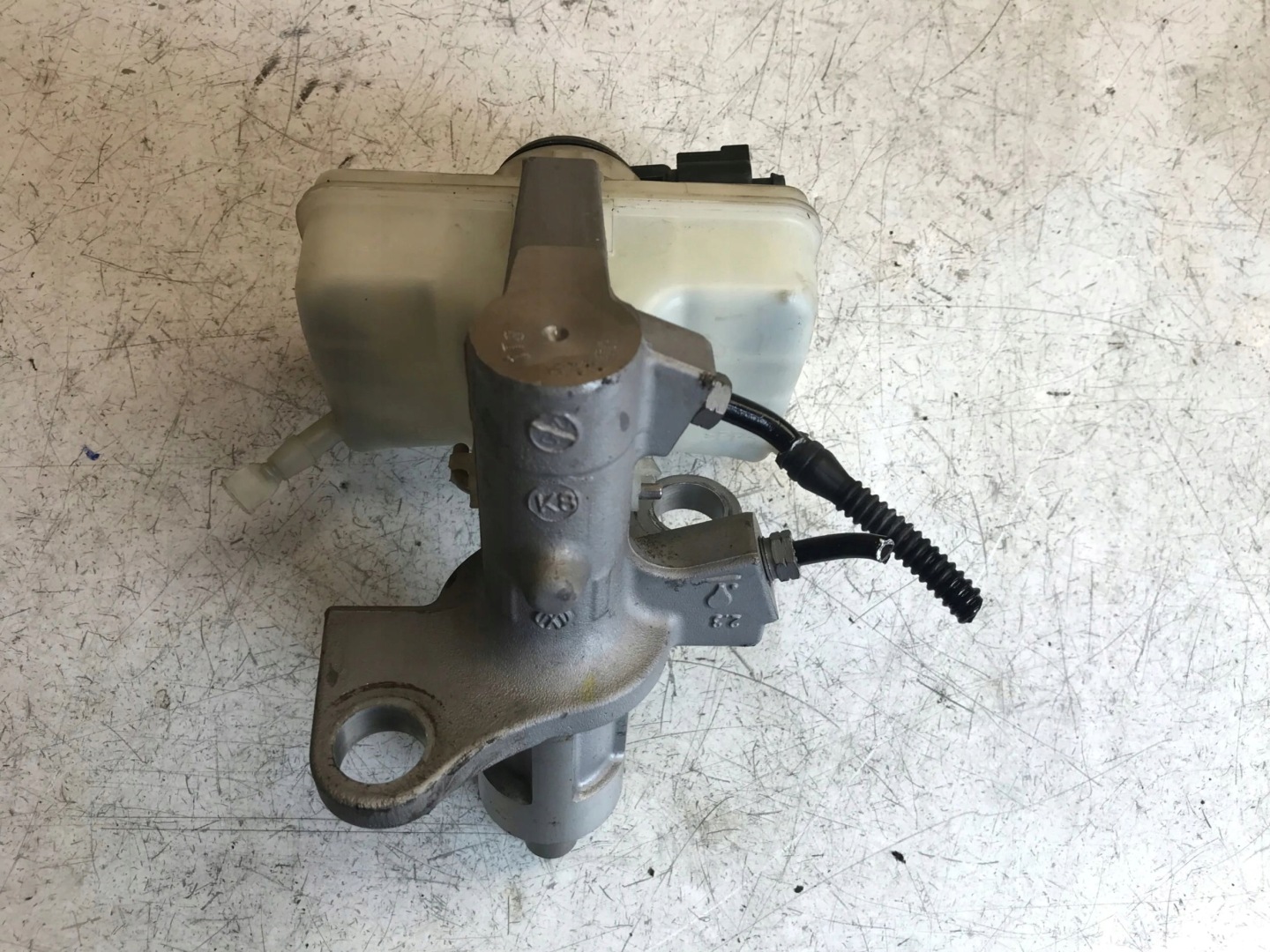 Servofreno AUDI A4 B8 8K0611301A