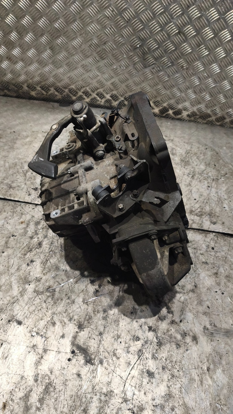 gearbox, OPEL ZAFIRA B 1.9D 2008r