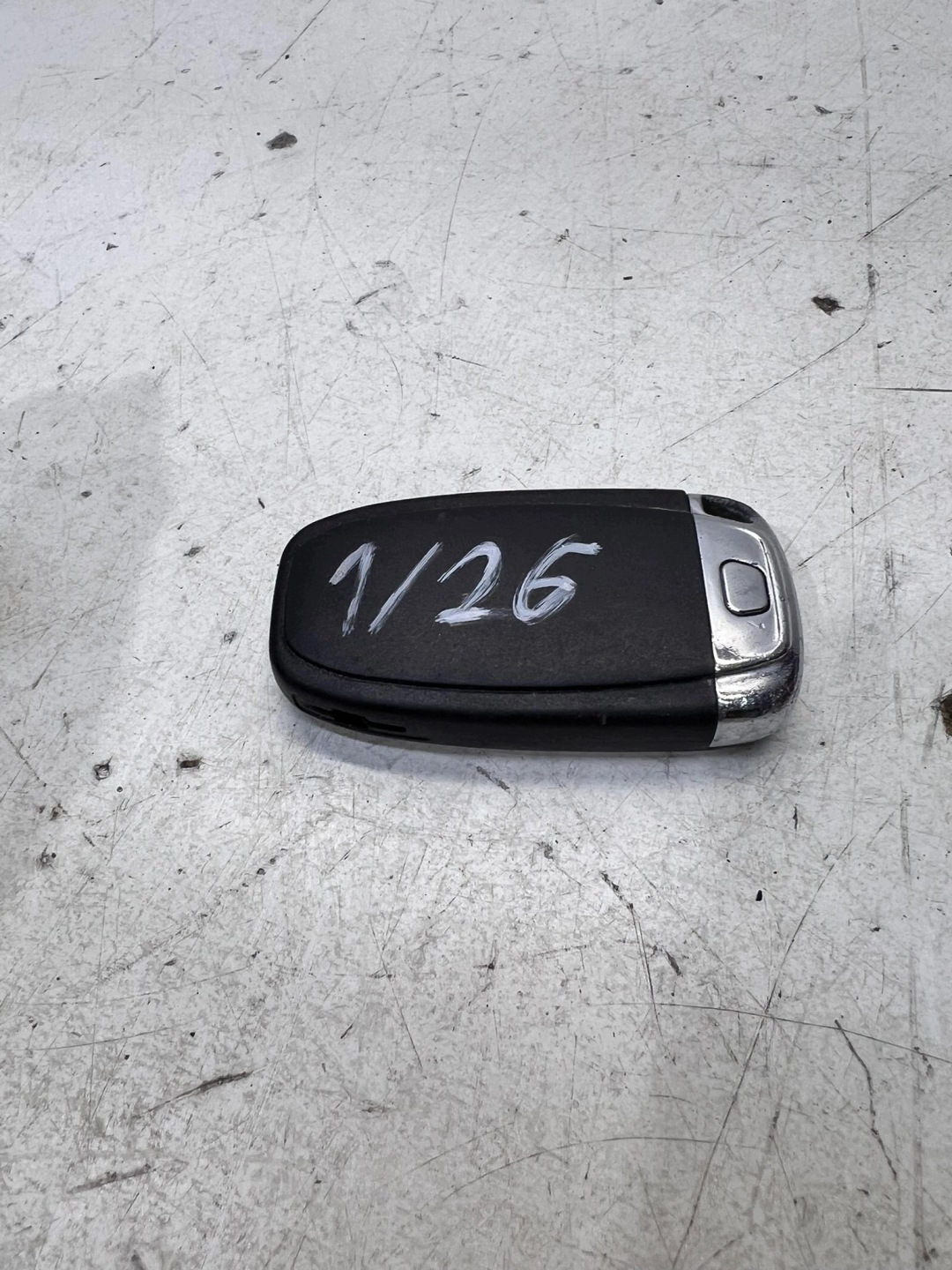 key PILOT AUDI A4 S4 B8 A5 S5 Q5 Q3 8T0959754C 1/26