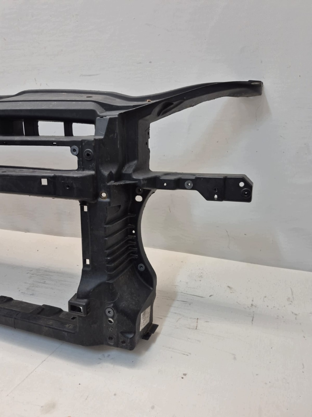 VW GOLF V 5 03-09 support panel for radiators pillar