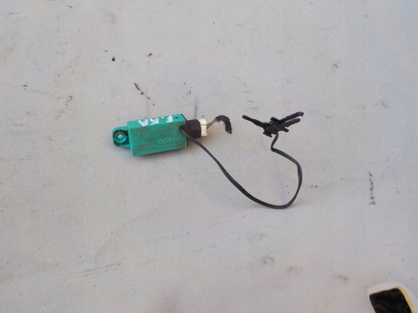 sensor temperatury wewnetrznej ford ka II mk2 2010r