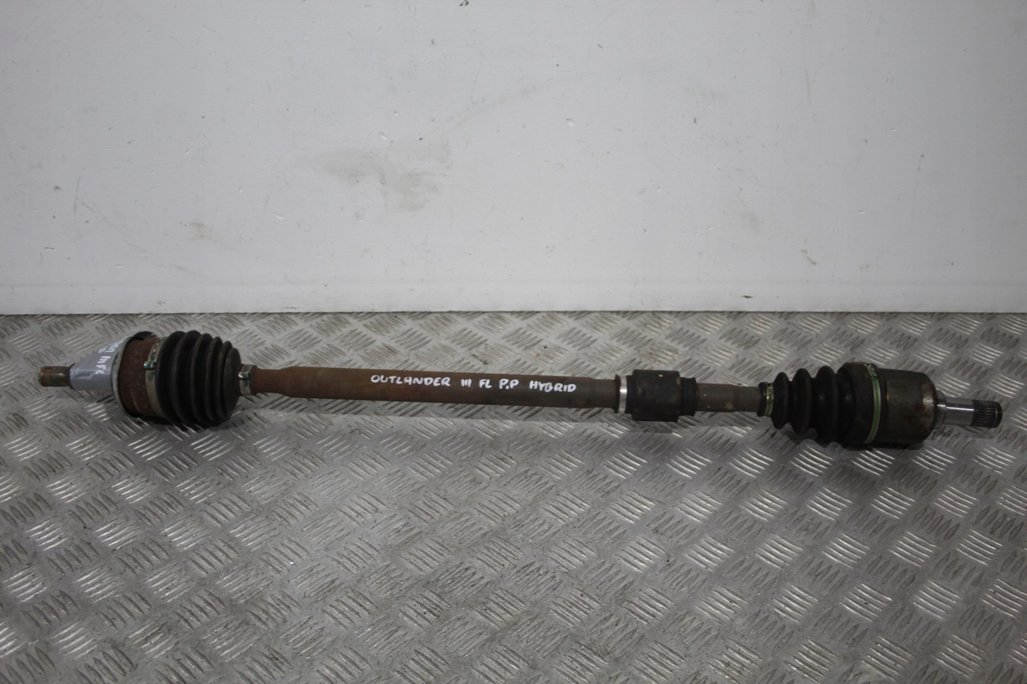 semi-axis right front OUTLANDER III 3 LIFT