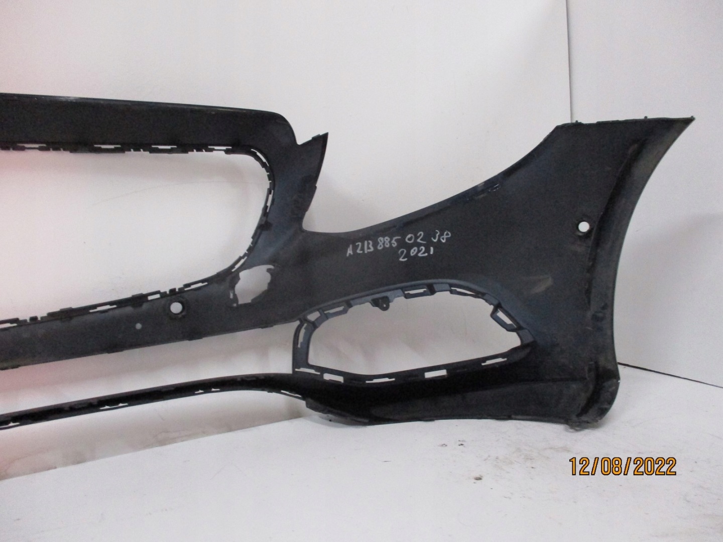 bumper Mercedes E KLASA 213 A2138850238 below 6 PDC