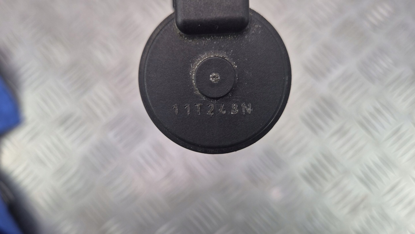 Sensor elektromatyczny BMW X3 F25 30d 7601208 N57D30A