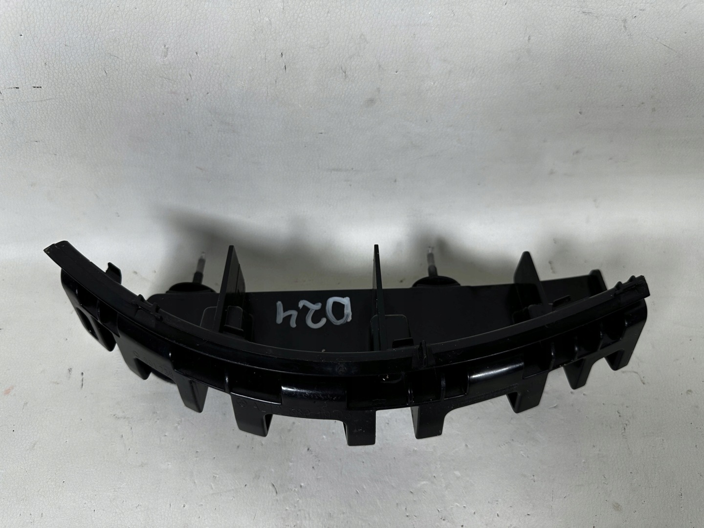MERCEDES E-KLASA W212 bumper bracket left rear part A2128801903