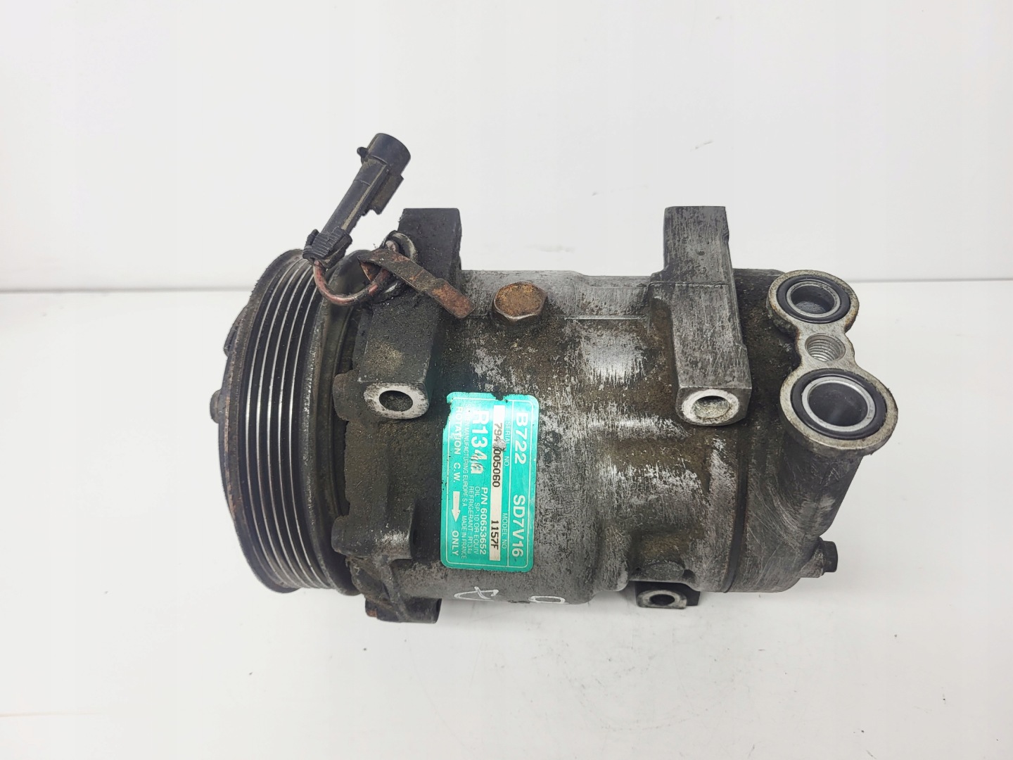 compressor; compressor of the air conditioning LANCIA 1.9 JTD 60653652