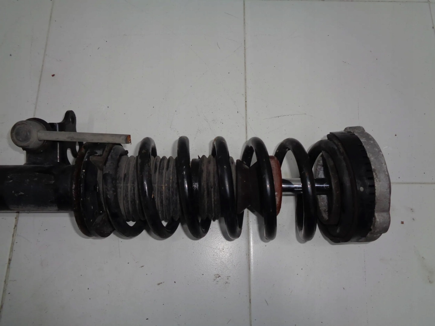 BMW 5 F10 shock absorber McPherson right front 3,0D 10R