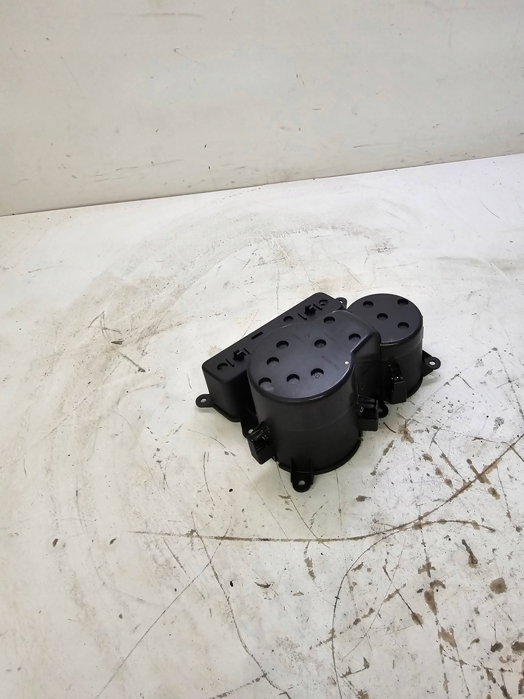 bracket passenger compartment for KUBKI AUDI A4 B8 8K0862533