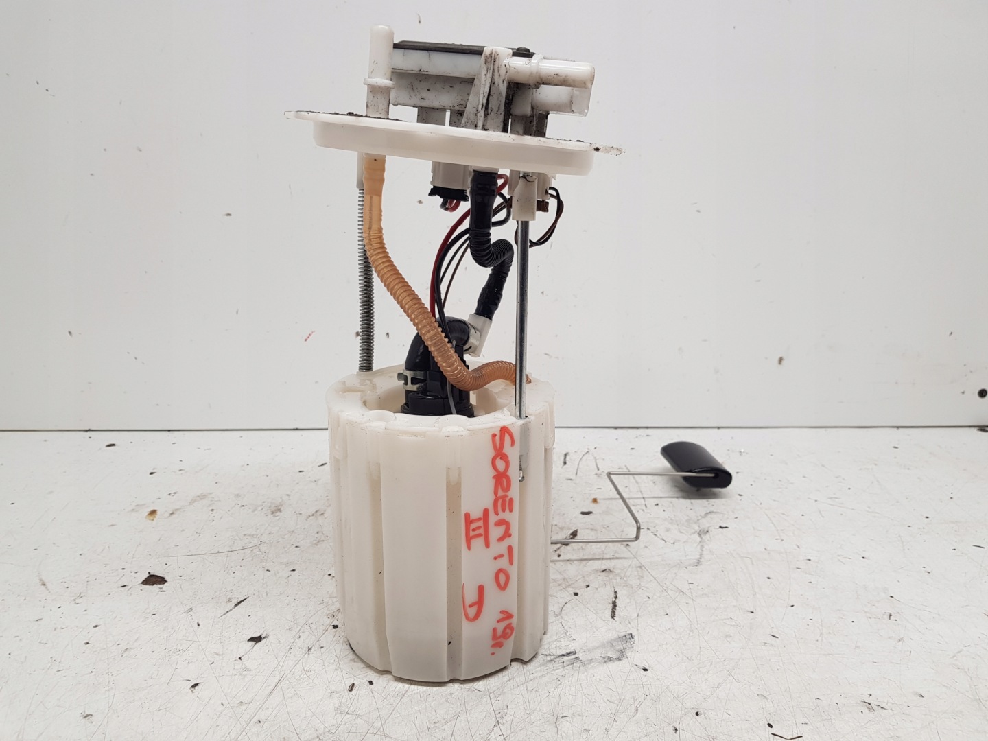 KIA SORENTO 31110-C5950 feed pump 2,2CRDI 2019R