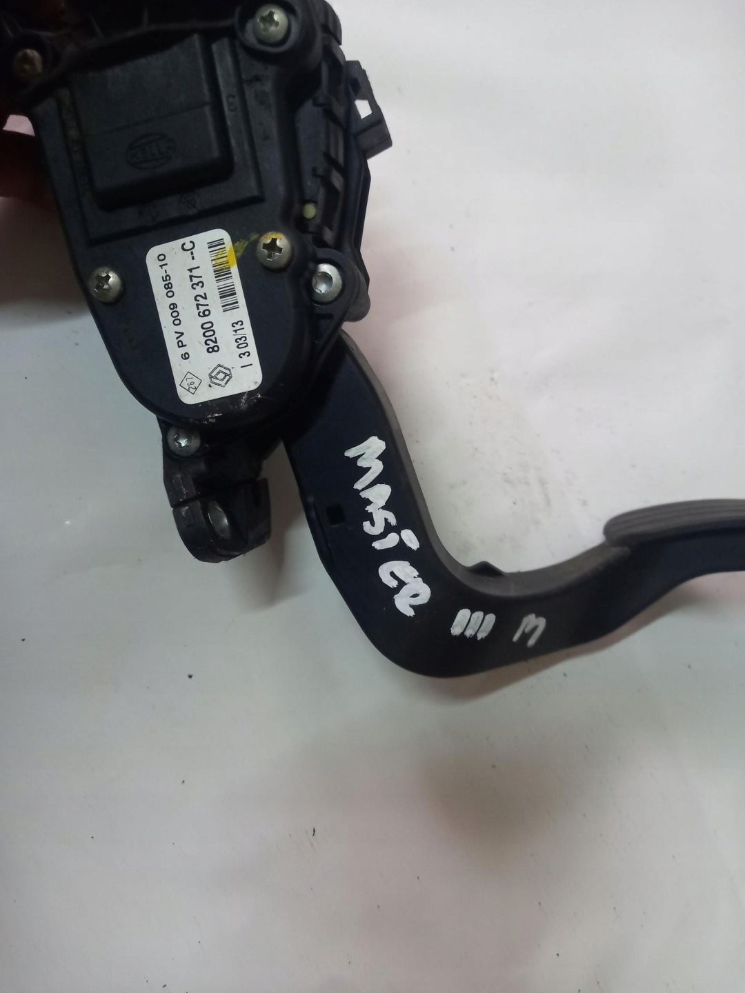 potentiometer Gas RENAULT MASTER III 8200672371-C