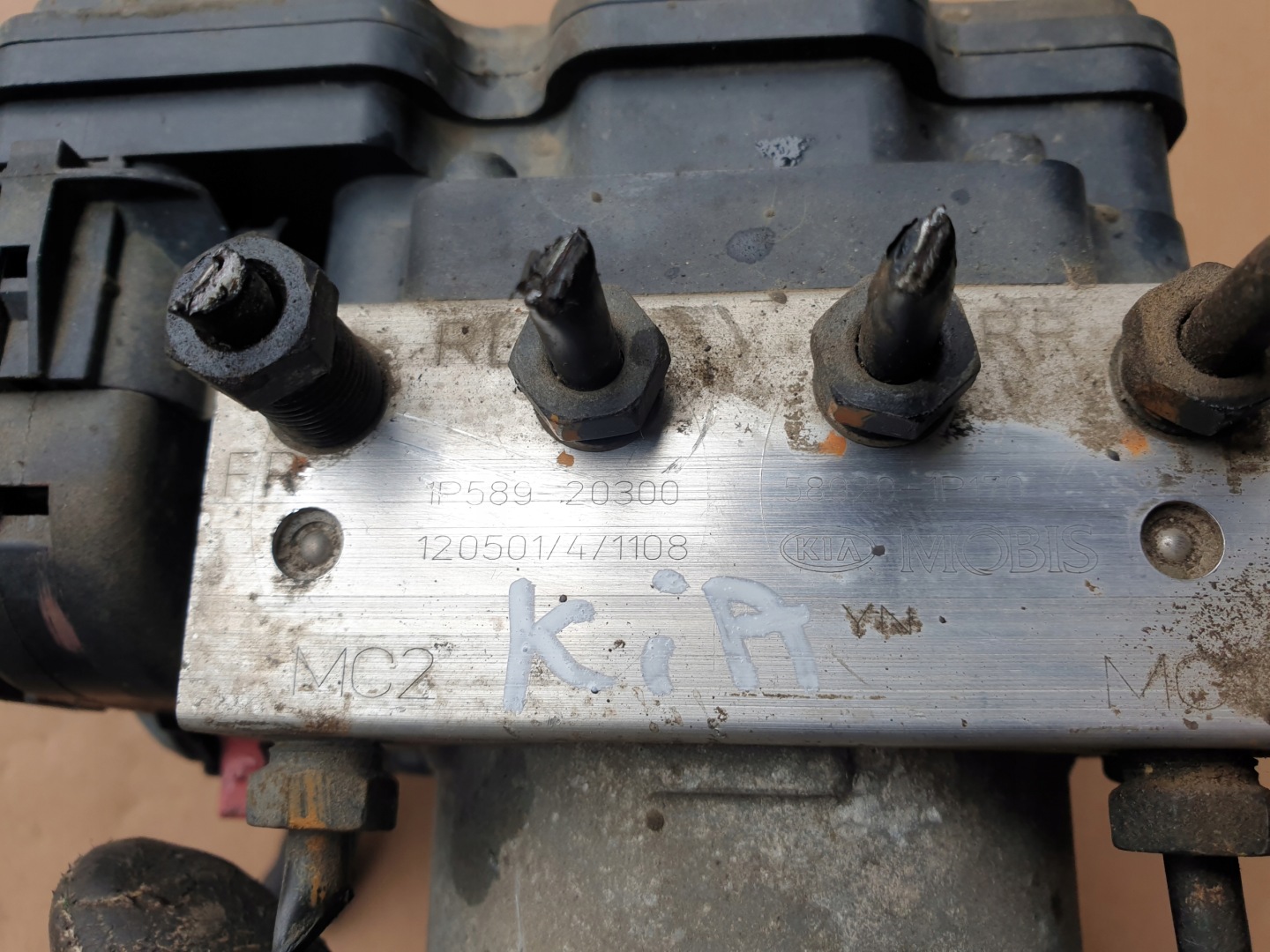 Pompa ABS KIA VENGA 2009- 58920-1P170 61589-44200