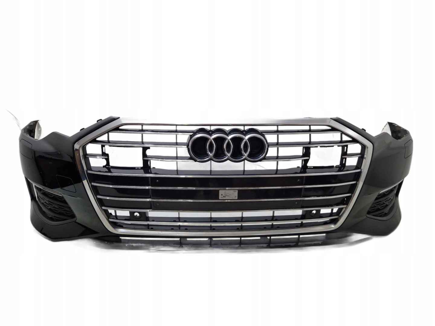*AUDI A6 C8 4K 2019- front bumper front 4K0807437