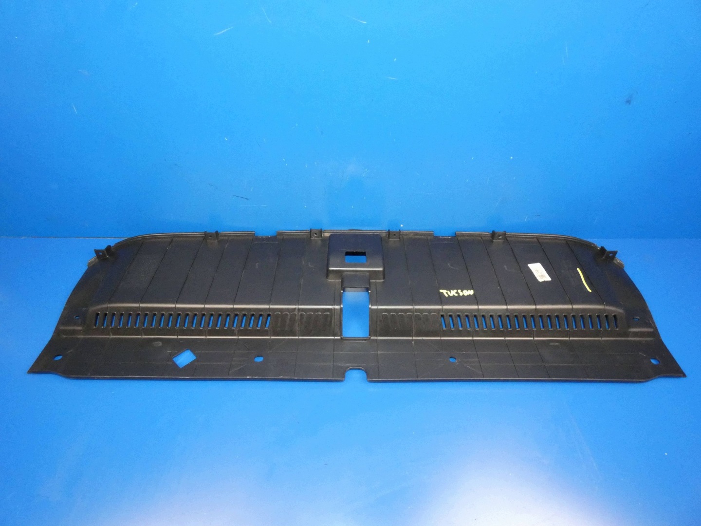 HYUNDAI TUCSON III front panel cover of the front radiator panel support cover