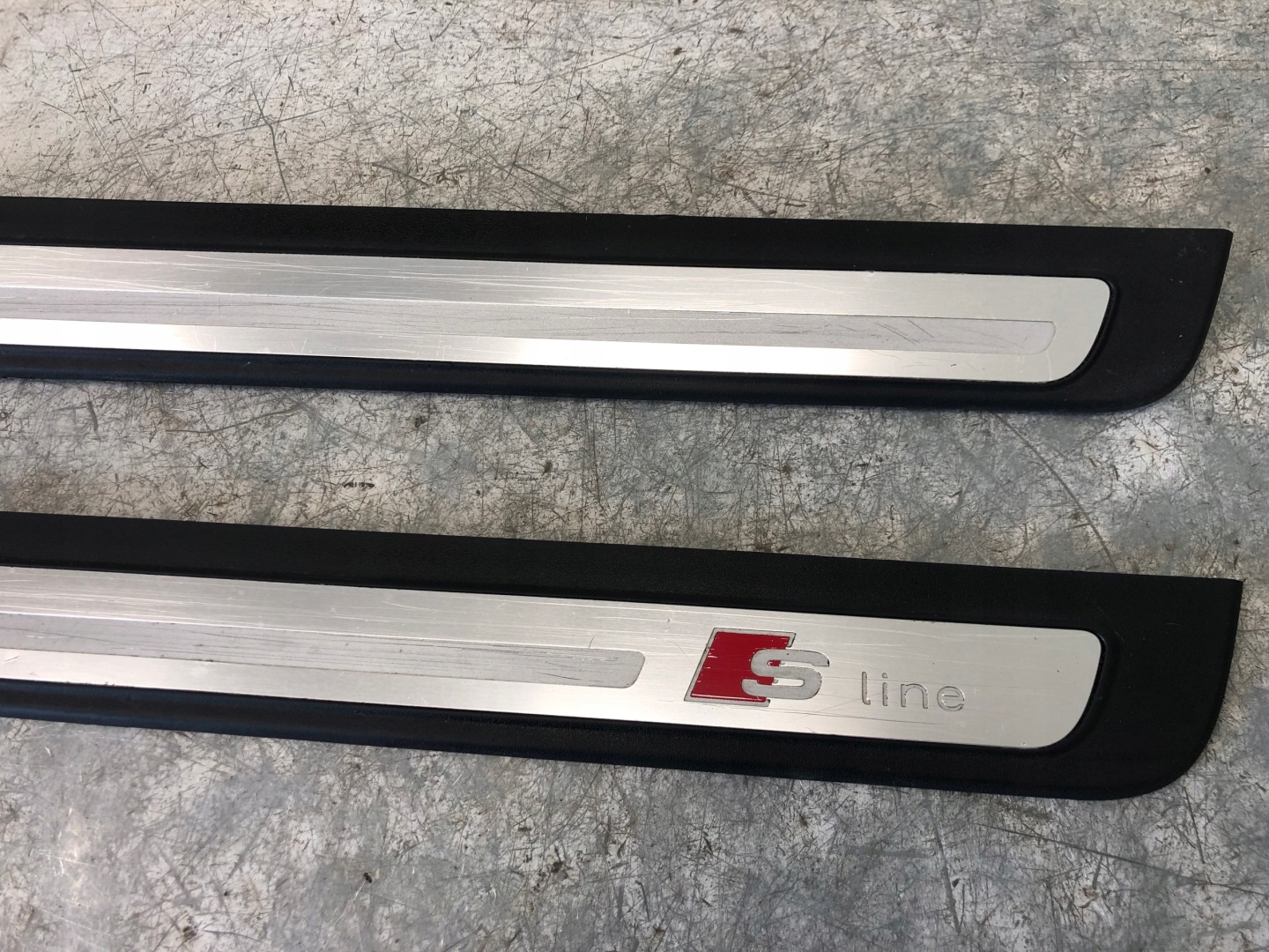 moulding threshold left right S-LINE AUDI A5 COUPE