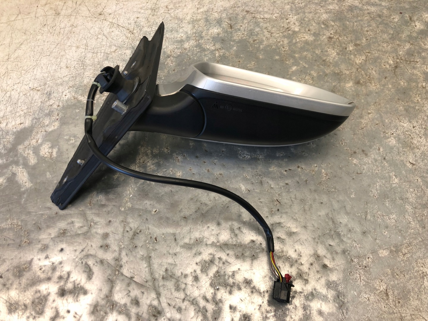 mirror right 6 PIN LX7W AUDI A4 B8 EUROPA