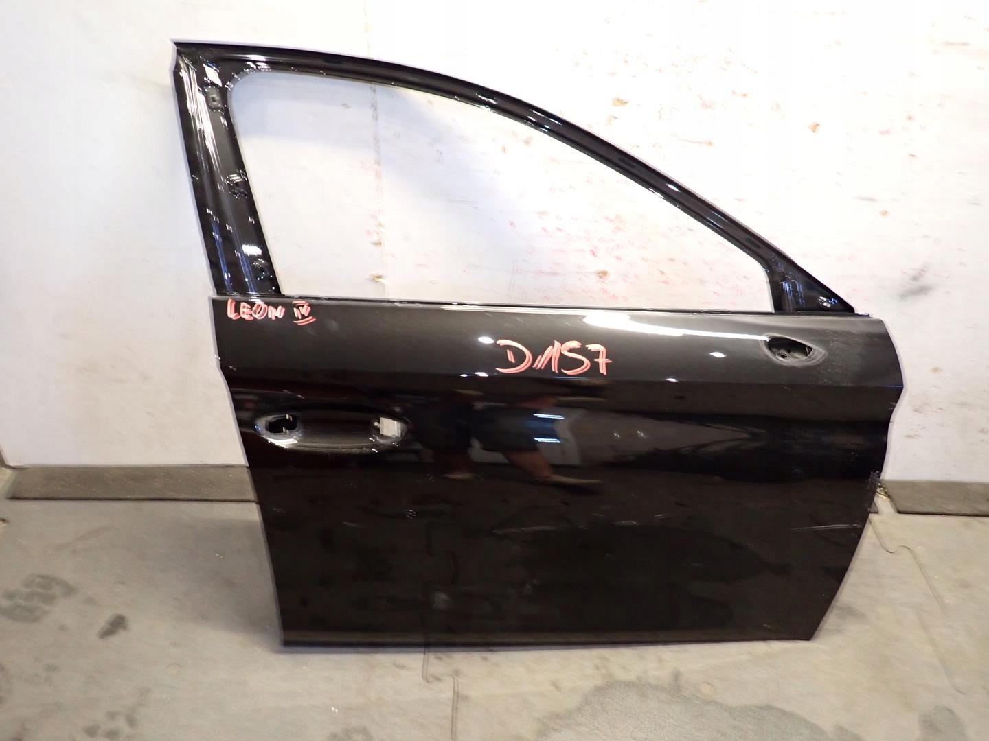 door front front right SEAT LEON IV 2020- 5FA831312