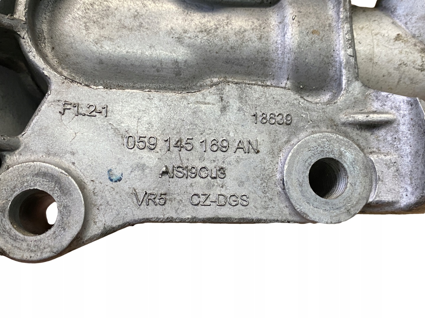 AUDI A4 A5 A6 A7 Q7 3.0TDI Halter SPREZARKI KOMPRESORA 059145169AN