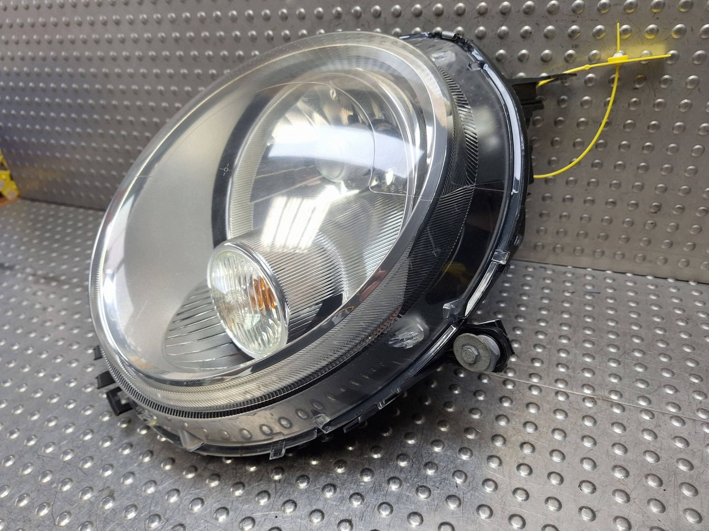 light left front MINI COOPER R55 R56 06-13 0301225303 EUROPA