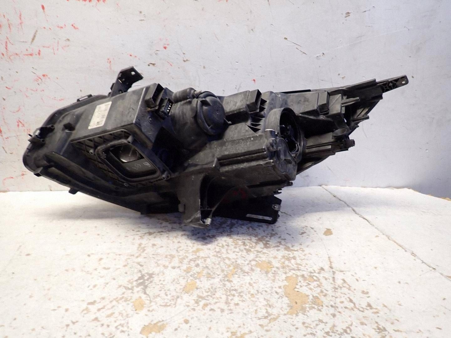 light front front right OPEL ZAFIRA C LIFT 2016- 39107635
