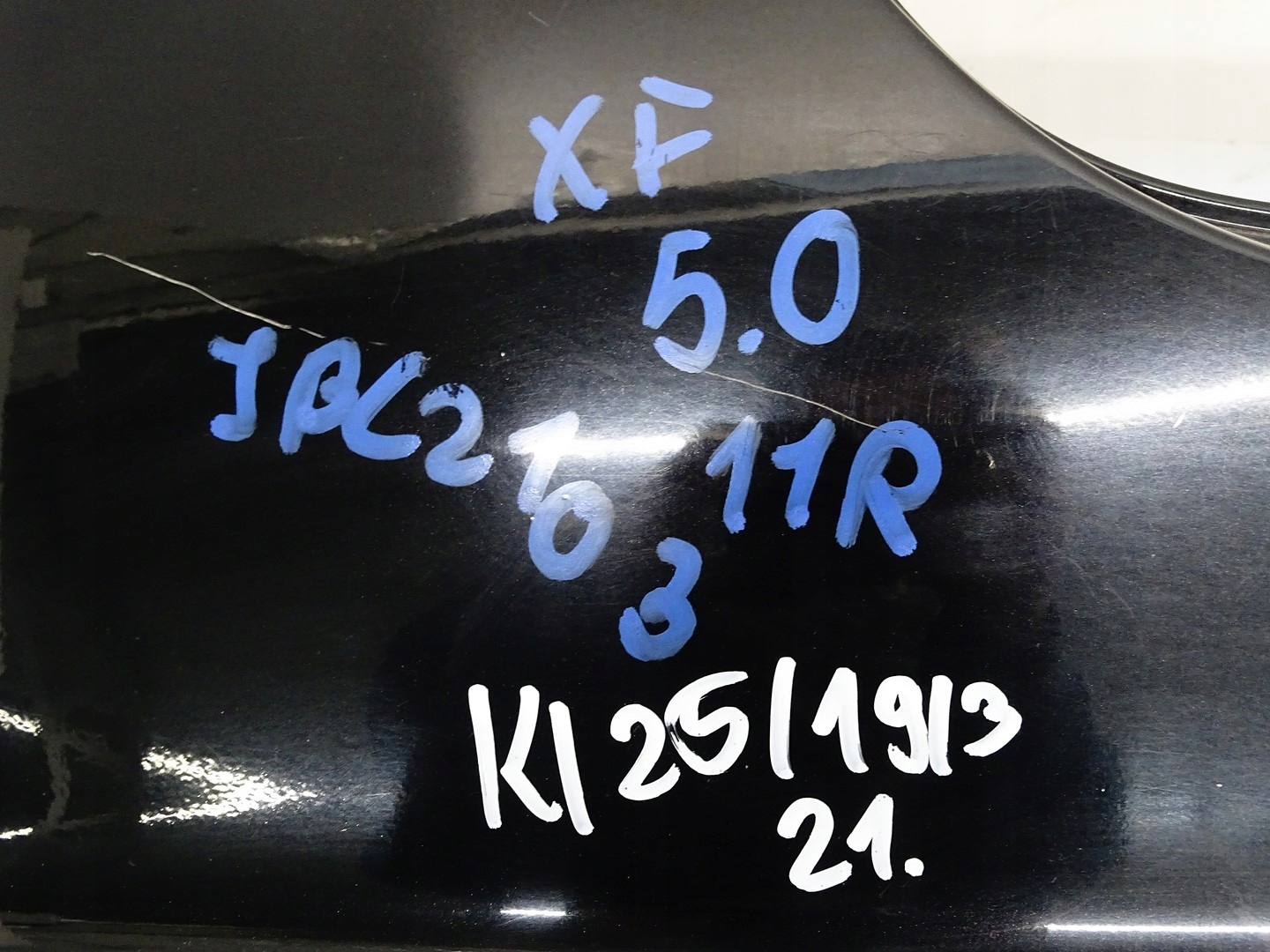 bumper rear part rear complete JAGUAR XF X250 black