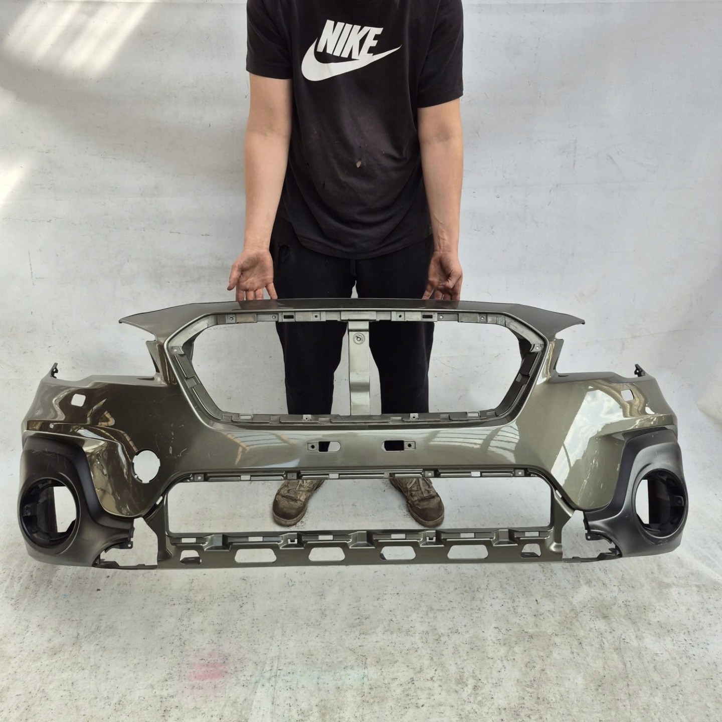 SUBARU OUTBACK V 5 LIFT 18-19 bumper front front washer