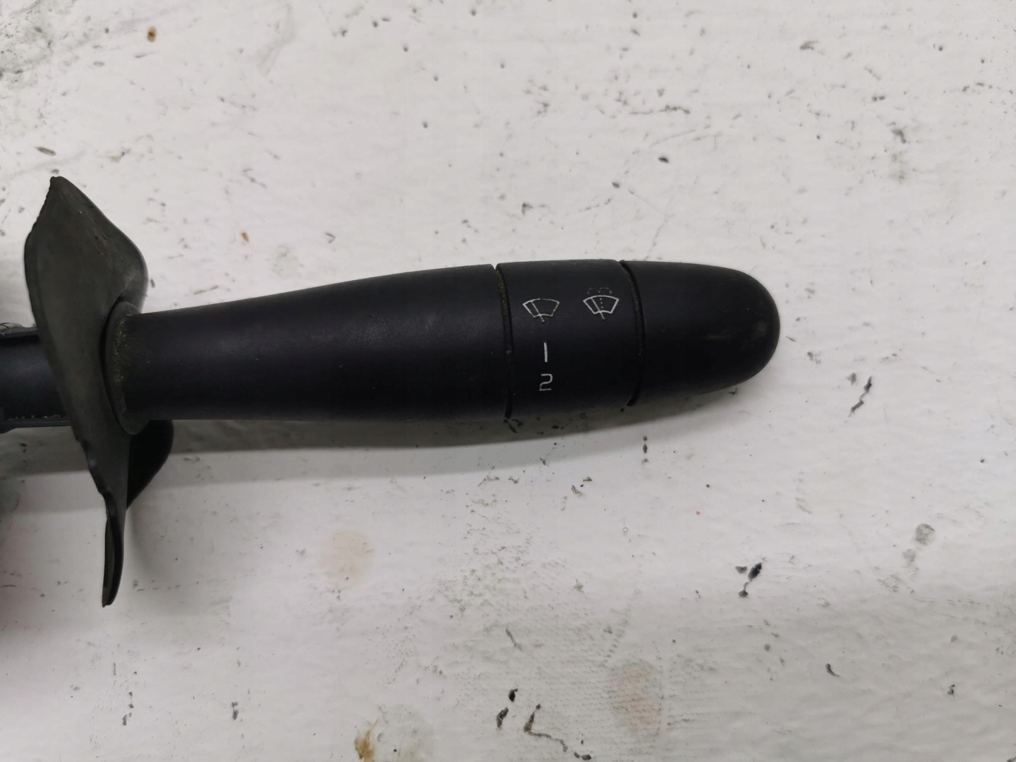 MANETKA tergicristalli RENAULT KANGOO e 8200379529
