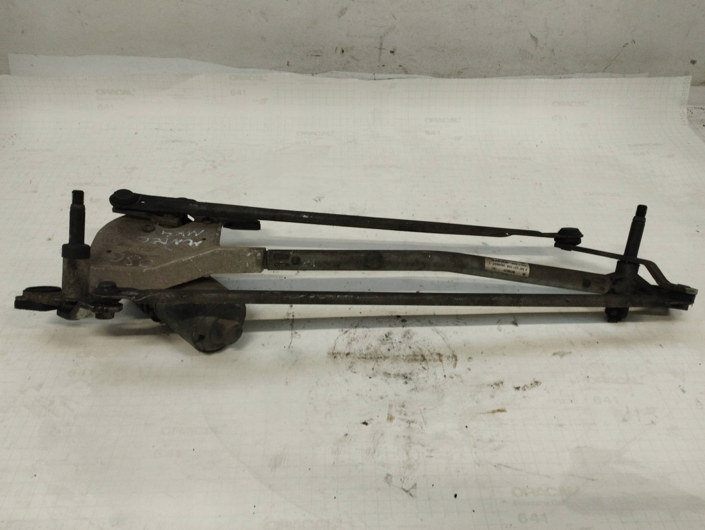 FORD MONDEO MK4 wiper mechanism front 3397021018 BOSCH
