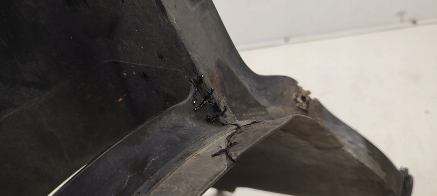 mudguard front front right VW EOS 2,0 TDI