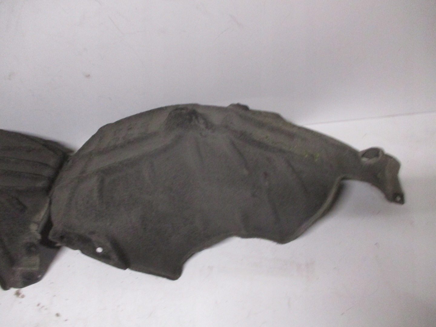 mudguard rear. rear part left BMW 1 F40