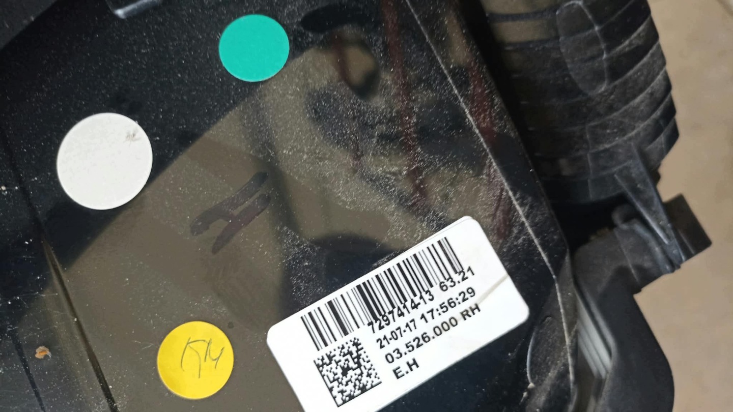 MINI F56 light rear part EU right 7297414