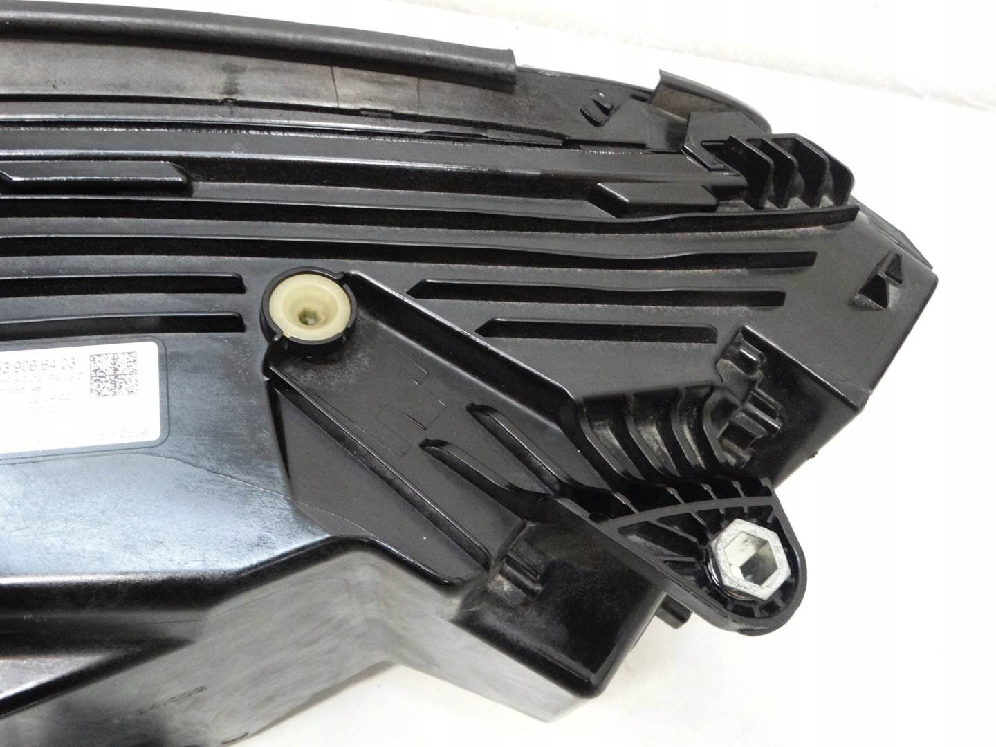 light REFLEKTOR FULL LED right front MERCEDES GLC W253 A2539066403
